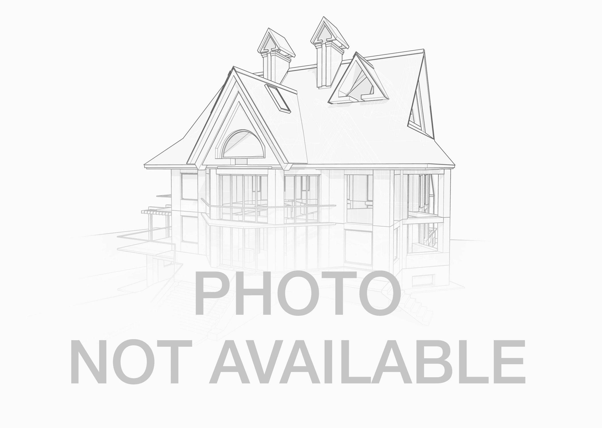 202 E 14th Street 